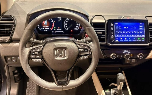 imagem-https://www.socarrao.com.br/sc-vehicle-images-prod/4198370/1790713032510-8491188_5_B_8de5586b0e.jpeg
