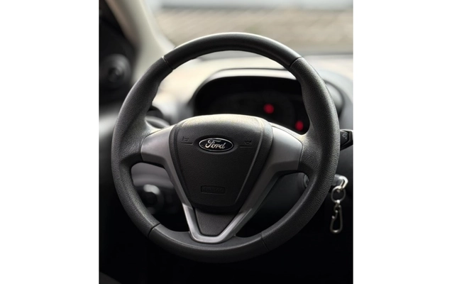 imagem-https://www.socarrao.com.br/sc-vehicle-images-prod/4198374/1790713039528-5_051632.jpg