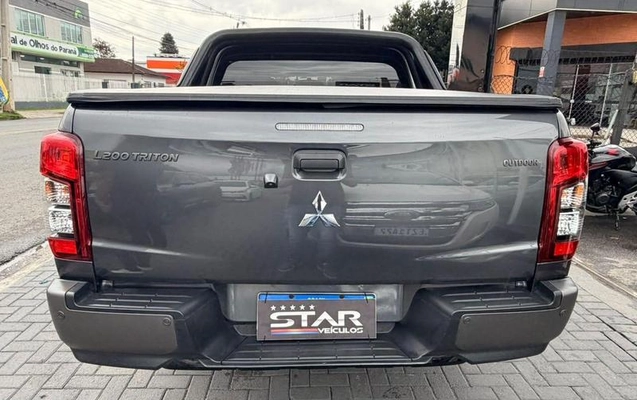 imagem-https://www.socarrao.com.br/sc-vehicle-images-prod/4198602/1790714016494-8434106_3_B_677e29f78e.jpeg