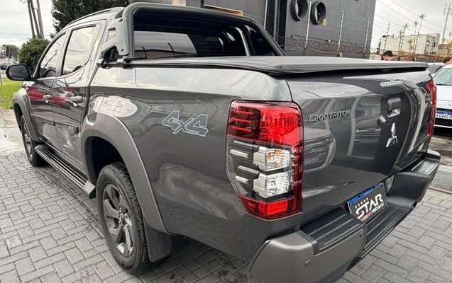 imagem-https://www.socarrao.com.br/sc-vehicle-images-prod/4198602/1790714016497-8434106_3_B_05846f3686.jpeg