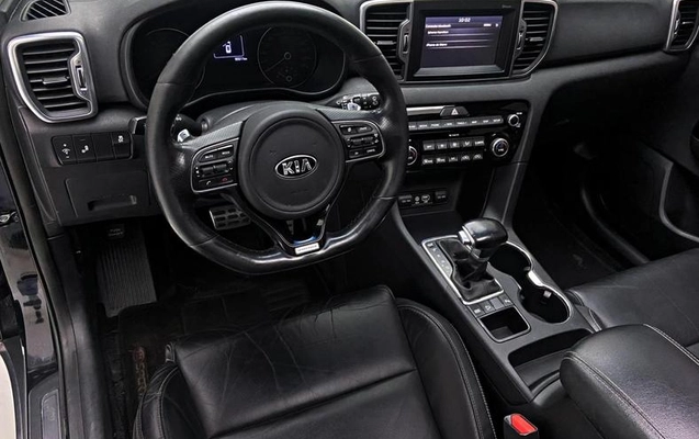 imagem-https://www.socarrao.com.br/sc-vehicle-images-prod/4198667/1790791270390-8526933_3_B_268ccce755.jpeg