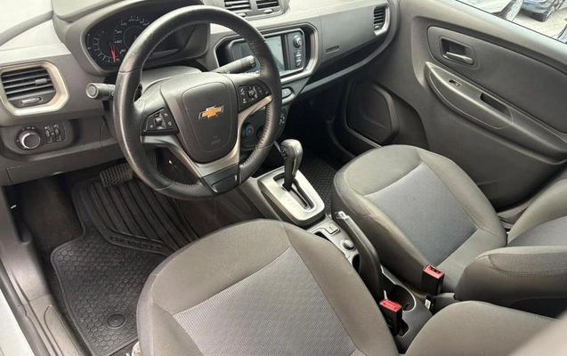imagem-https://www.socarrao.com.br/sc-vehicle-images-prod/4198692/1790713740555-8525905_4_B_38c06561fc.jpeg