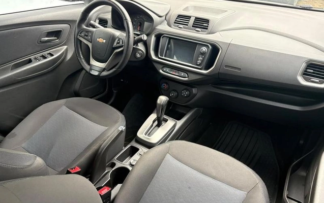 imagem-https://www.socarrao.com.br/sc-vehicle-images-prod/4198692/1790713740560-8525905_7_B_0d3fb716fb.jpeg