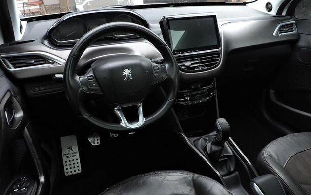 imagem-https://www.socarrao.com.br/sc-vehicle-images-prod/4198726/1790713716479-8524372_1_B_680a8da484.jpeg