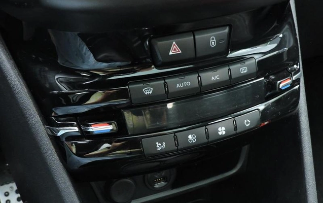 imagem-https://www.socarrao.com.br/sc-vehicle-images-prod/4198726/1790713716480-8524372_3_B_0b9274fc69.jpeg