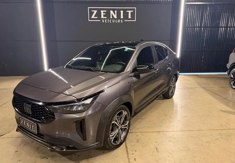 Fiat Fastback 2023 Cinza — foto 1 de 3