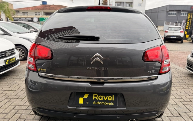 imagem-https://www.socarrao.com.br/sc-vehicle-images-prod/4198918/1790714118019-003_f0d3a0fa3a50f372d11ae9af6e5a7994.jpg