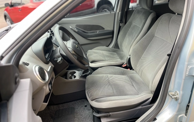 imagem-https://www.socarrao.com.br/sc-vehicle-images-prod/4198977/1790772822609-Nj4YJcI8GRAJAXhJhvfyP0un2mWC7JIS.jpg