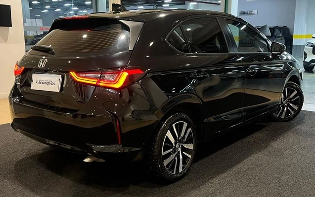 imagem-https://www.socarrao.com.br/sc-vehicle-images-prod/4199029/1790714583418-8470847_3_B_3785659202.jpeg