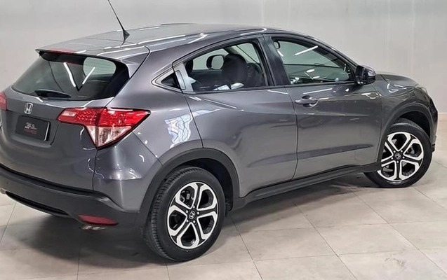imagem-https://www.socarrao.com.br/sc-vehicle-images-prod/4199291/1790977398119-8079349_1_B_3a5c16f218.jpeg
