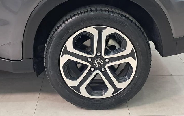 imagem-https://www.socarrao.com.br/sc-vehicle-images-prod/4199291/1790977398124-8079349_13_B_11c20f50ad.jpeg