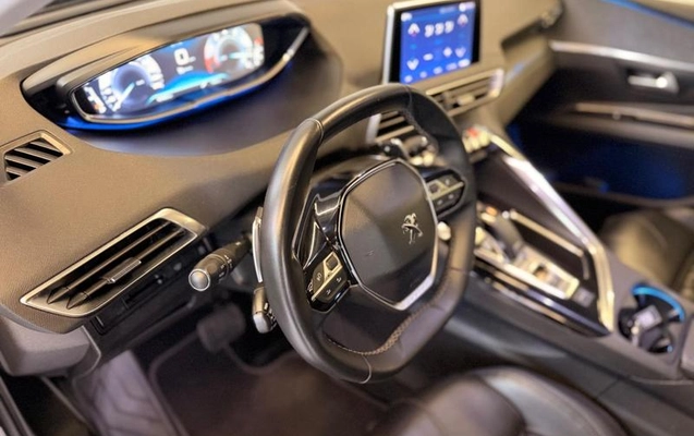 imagem-https://www.socarrao.com.br/sc-vehicle-images-prod/4199407/1790715469252-8526654_5_B_3943fbd77f.jpeg