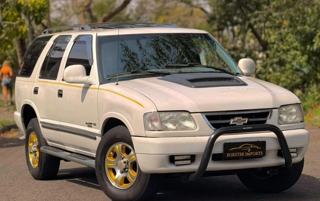 imagem-https://www.socarrao.com.br/sc-vehicle-images-prod/4199445/1790715520105-8439107_0_B_fa3cac7f76.jpeg