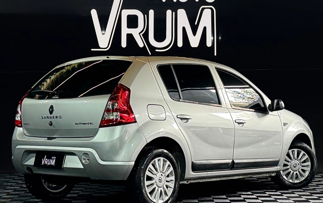 imagem-https://www.socarrao.com.br/sc-vehicle-images-prod/4199553/1790715866532-4_060357.jpg
