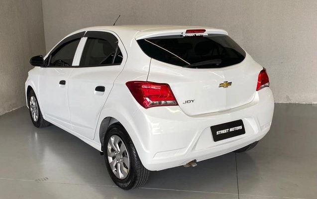 imagem-https://www.socarrao.com.br/sc-vehicle-images-prod/4199640/1791203854047-8447310_5_B_1cab9e2fd9.jpeg
