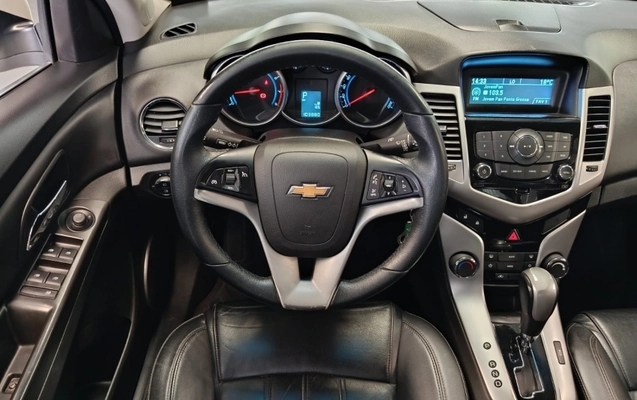 imagem-https://www.socarrao.com.br/sc-vehicle-images-prod/4199642/1790965106253-NWu5KXQUieRfiAP91BiWYj4LyFNXJR9z.jpg