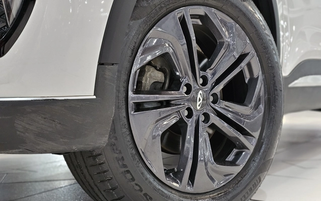 imagem-https://www.socarrao.com.br/sc-vehicle-images-prod/4199801/1790716498511-1_034350.jpg