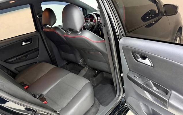imagem-https://www.socarrao.com.br/sc-vehicle-images-prod/4199891/1790718465827-8527283_18_B_18a5f3f886.jpeg