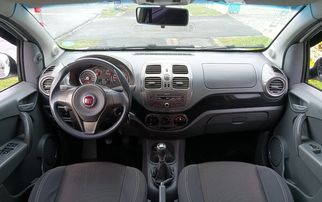 imagem-https://www.socarrao.com.br/sc-vehicle-images-prod/4199893/1790716854177-SU1HXzIwMjYwOTI5XzE2NDk0N34yLmpwZw.jpg