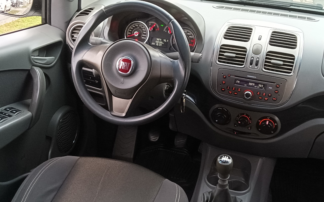 imagem-https://www.socarrao.com.br/sc-vehicle-images-prod/4199893/1790716854428-SU1HXzIwMjYwOTI5XzE2NTk0MC5qcGc.jpg