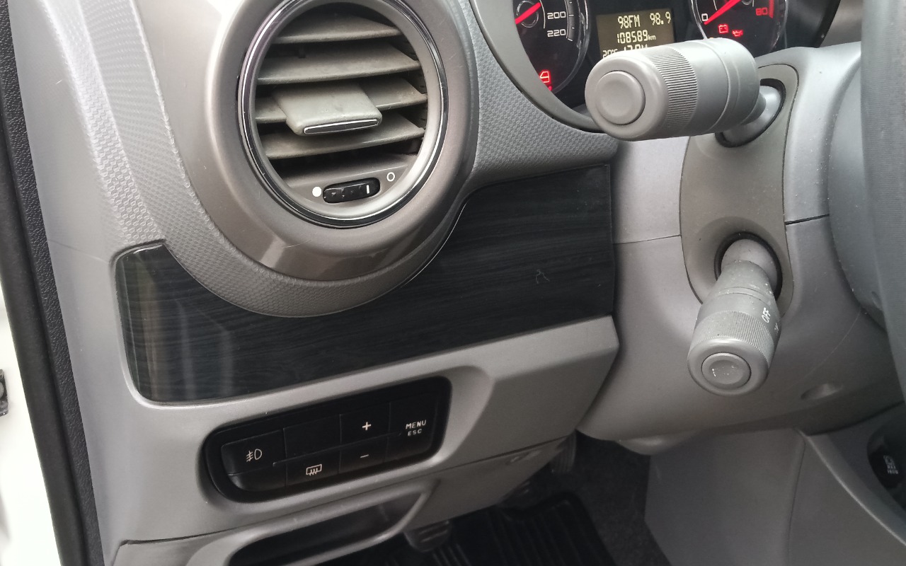 imagem-https://www.socarrao.com.br/sc-vehicle-images-prod/4199893/1790716854728-SU1HXzIwMjYwOTI5XzE3MDQ1OS5qcGc.jpg