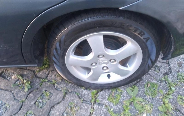 imagem-https://www.socarrao.com.br/sc-vehicle-images-prod/4200166/1790717637825-8527320_5_B_f309bd4847.jpeg
