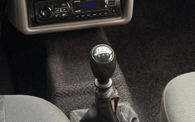 imagem-https://www.socarrao.com.br/sc-vehicle-images-prod/4200179/1790717704373-8495618_6_B_e49d0e8f76.jpeg