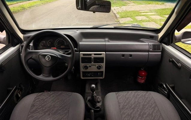 imagem-https://www.socarrao.com.br/sc-vehicle-images-prod/4200179/1790717704376-8495618_8_B_5b9d2bc1ba.jpeg