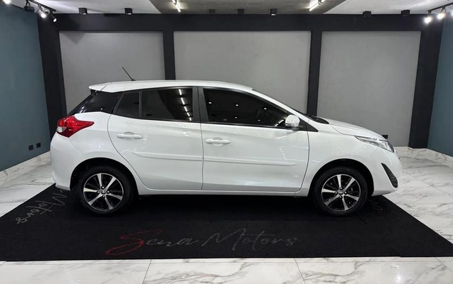 imagem-https://www.socarrao.com.br/sc-vehicle-images-prod/4200188/1791210388620-8523809_2_B_3186acee82.jpeg