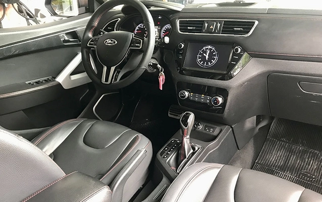 imagem-https://www.socarrao.com.br/sc-vehicle-images-prod/4200721/1792100737101-QNB1rAPBzBYbG6MSMWbfIv8e5hKw6AIc.jpg