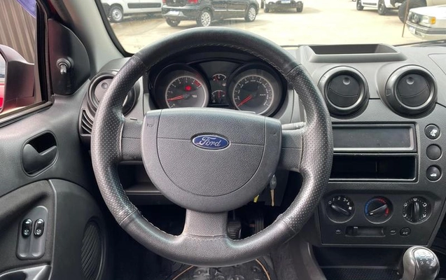 imagem-https://www.socarrao.com.br/sc-vehicle-images-prod/4201010/1790948149647-8514012_6_B_dab1b96675.jpeg