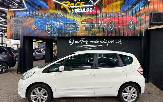 imagem-https://www.socarrao.com.br/sc-vehicle-images-prod/4201893/1790865322420-8507296_1_B_6a794789a4.jpeg