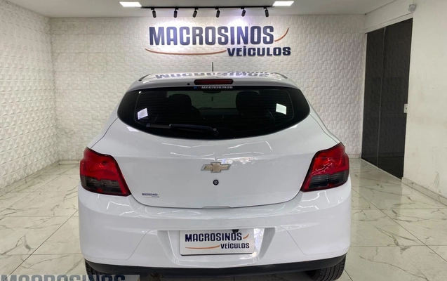imagem-https://www.socarrao.com.br/sc-vehicle-images-prod/4202307/1790724813017-b94e3220400849ac995bf99c31c845c2_1790631563473.jpg