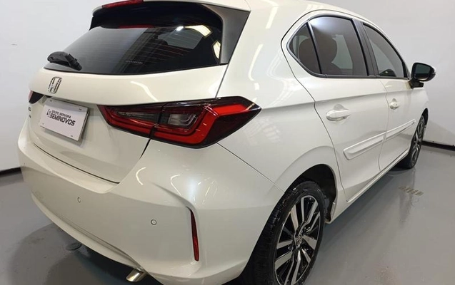 imagem-https://www.socarrao.com.br/sc-vehicle-images-prod/4202324/1790889621045-8527440_2_B_1d8b90ed27.jpeg