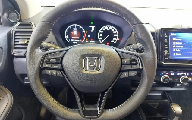 imagem-https://www.socarrao.com.br/sc-vehicle-images-prod/4202324/1790889621049-8527440_7_B_1704c09ede.jpeg