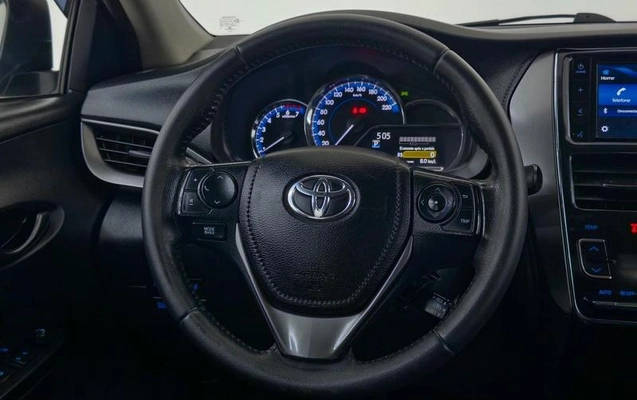 imagem-https://www.socarrao.com.br/sc-vehicle-images-prod/4202470/1790725530902-8482145_13_B_aea812e7d2.jpeg
