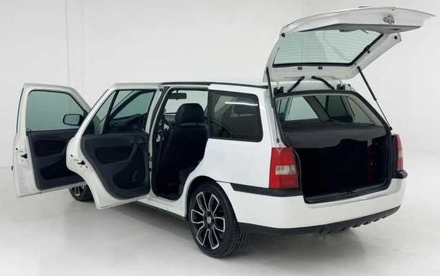 imagem-https://www.socarrao.com.br/sc-vehicle-images-prod/4203153/1791813521372-8406720_6_B_44a72dd56a.jpeg