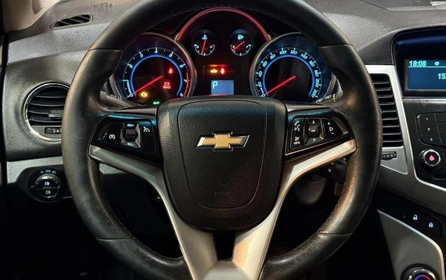 imagem-https://www.socarrao.com.br/sc-vehicle-images-prod/4203377/1791032662780-8516008_13_B_b0c360ff45.jpeg