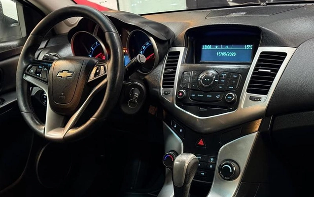 imagem-https://www.socarrao.com.br/sc-vehicle-images-prod/4203377/1791032662783-8516008_11_B_f3324add55.jpeg