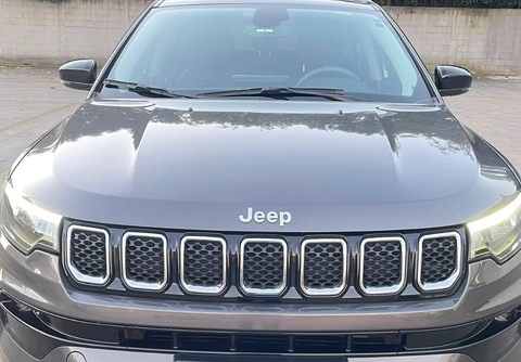 Jeep Compass 2023 Cinza — foto 1 de 3