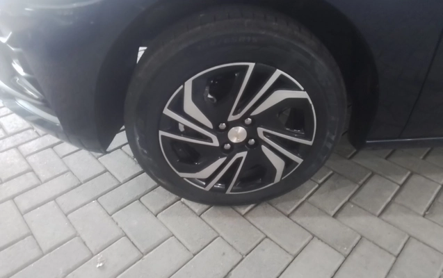 imagem-https://www.socarrao.com.br/sc-vehicle-images-prod/4206388/1790739627456-1_024038.jpg