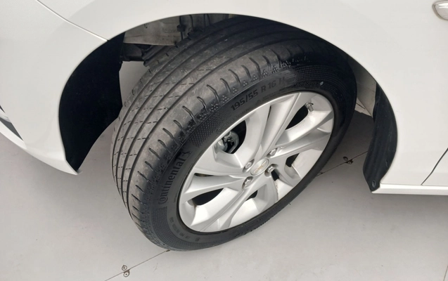imagem-https://www.socarrao.com.br/sc-vehicle-images-prod/4207175/1790742848350-1_033144.jpg