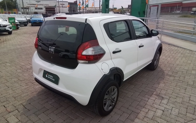 imagem-https://www.socarrao.com.br/sc-vehicle-images-prod/4208116/1790744063603-2_030125.jpg