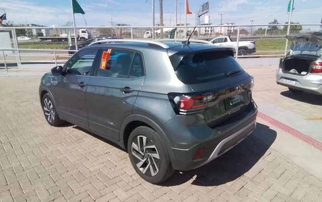 imagem-https://www.socarrao.com.br/sc-vehicle-images-prod/4208139/1790744072926-1_111831.jpg