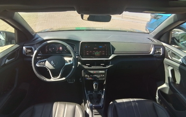 imagem-https://www.socarrao.com.br/sc-vehicle-images-prod/4208139/1790744072927-1_111832.jpg