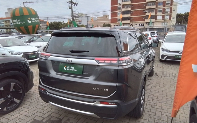 imagem-https://www.socarrao.com.br/sc-vehicle-images-prod/4208166/1790744086958-1_114240.jpg