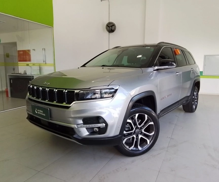 Jeep Commander 2023 Prata — foto 1 de 3