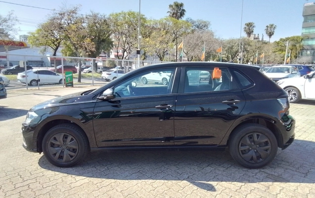 imagem-https://www.socarrao.com.br/sc-vehicle-images-prod/4214103/1790756886530-1_050932.jpg