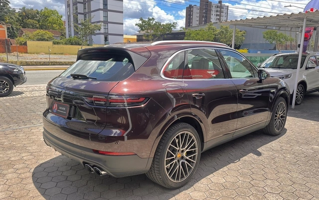 imagem-https://www.socarrao.com.br/sc-vehicle-images-prod/42152/1780678630244-56a3f478-80d9-466e-8473-41fe116212e1.jpg