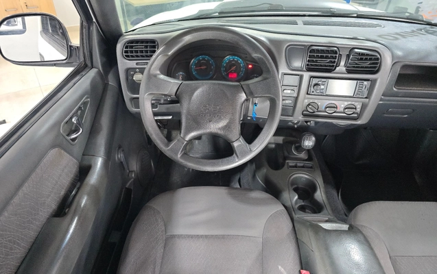imagem-https://www.socarrao.com.br/sc-vehicle-images-prod/4215398/1792425956193-26ffc2c3eeae4114a1f5544c47be6819_1783471225184.jpg